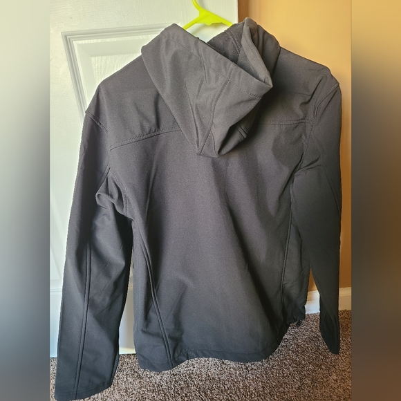 Womens New Balance jacket - Picture 2 of 3